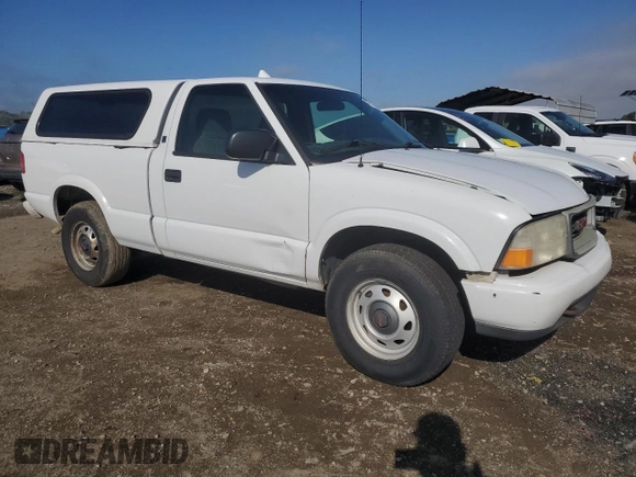 2000 GMC Sonoma with VIN 1GTDT14W8Y8313288, listed as a Copart auction lot 47313605 with 309,224 mi miles and Salvage Title. Bid and sale history available at DreamBid. Image 4.