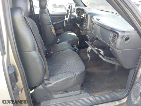2002 Chevrolet Silverado 1500 LS with VIN 2GCEC19V721294585, listed as a IAAI auction lot 41518853 with 1 mi miles. Bid and sale history available at carsss.com. Image 5.