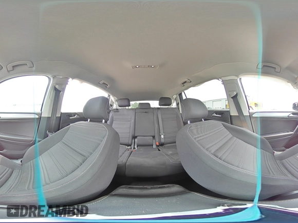 2023 Volkswagen Tiguan S z VIN 3VVRB7AX4PM043335, wystawiony jako Copart lot #59045145 z przebiegiem 31 659 mil mil oraz Szkoda całkowita • Salvage title. Historia ofert i sprzedaży dostępna na DreamBid. Obrazek 15.