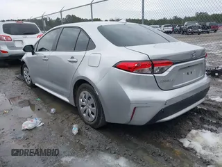 2021 Toyota Corolla L with VIN 5YFDPMAE1MP186674, listed as a IAAI auction lot 41351717 with 38,988 mi miles and . Bid and sale history available at DreamBid. Image 3.