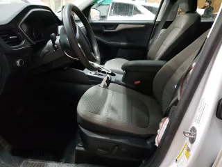 2022 Ford Escape SE Hybrid with VIN 1FMCU9BZ7NUA61357, listed as a Copart auction lot 44249845 with 29,370 mi miles and Clean Title. Bid and sale history available at carsss.com. Image 7.