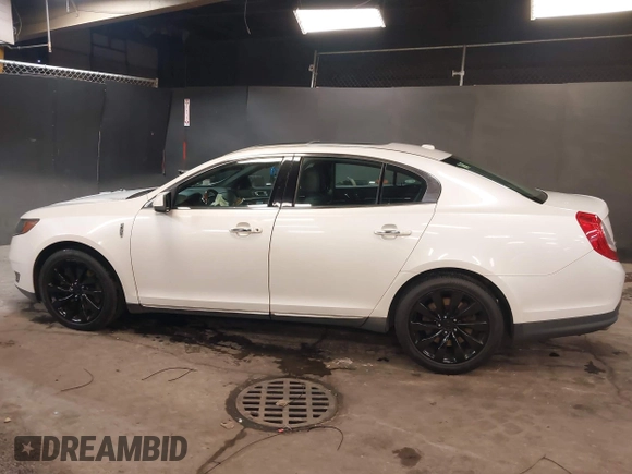 2013 Lincoln MKS с VIN 1LNHL9EK3DG615529, выставлен на аукционе IAAI как лот 42288732 с пробегом 135 876 миль миль и . История ставок и продаж доступна на DreamBid. Изображение 14.