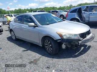 2008 Honda Accord LX z VIN 1HGCP26378A120407, wystawiony jako IAAI lot #39600380 z przebiegiem 208 488 mil mil oraz . Historia ofert i sprzedaży dostępna na DreamBid. Obrazek 1.