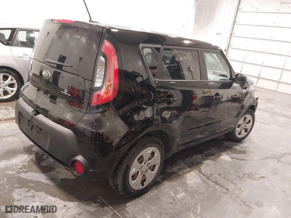 2015 Kia Soul with VIN KNDJN2A2XF7117795, listed as a IAAI auction lot 41977970 with 139,025 mi miles. Bid and sale history available at carsss.com. Image 4.
