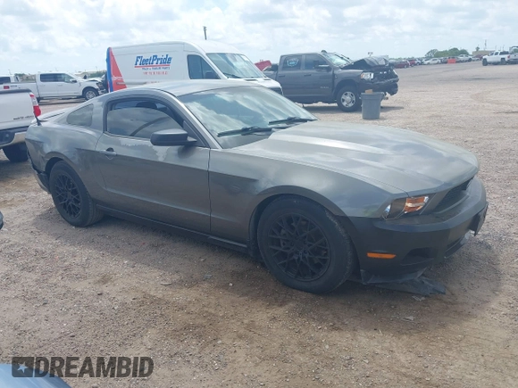 2011 Ford Mustang V6 with VIN 1ZVBP8AM7B5122930, listed as a IAAI auction lot 42050572 with 164,568 mi miles and . Bid and sale history available at DreamBid. Image 1.