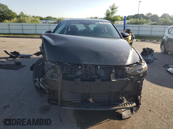 2024 Mazda 3 S Select Sport with VIN 3MZBPABM8RM426472, listed as a Copart auction lot 62066255 with 17,857 mi miles and Non repairable. Bid and sale history available at DreamBid. Image 5.