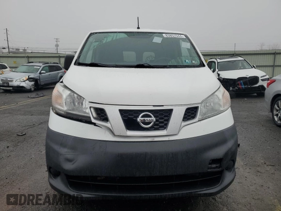 2017 Nissan NV200 S z VIN 3N6CM0KN2HK712960, wystawiony jako Copart lot #83857044 z przebiegiem 114 288 mil mil oraz Szkoda całkowita • Salvage title. Historia ofert i sprzedaży dostępna na DreamBid. Obrazek 5.