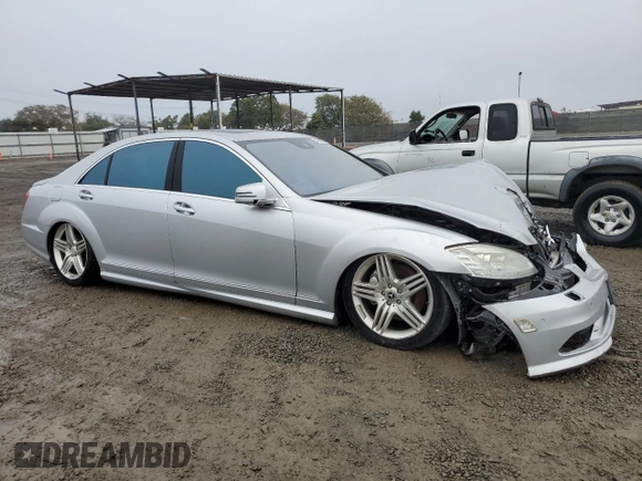 2013 Mercedes-Benz S S 550 with VIN WDDNG7DBXDA510464, listed as a Copart auction lot 44603075 with 97,629 mi miles and Salvage Title. Bid and sale history available at carsss.com. Image 4.