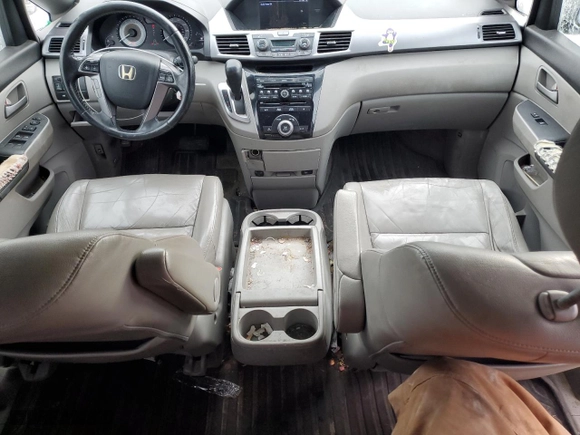 2011 Honda Odyssey EX-L with VIN 5FNRL5H69BB009692, listed as a Copart auction lot 88941005 with 243,034 mi miles and Salvage Title. Bid and sale history available at carsss.com. Image 8.