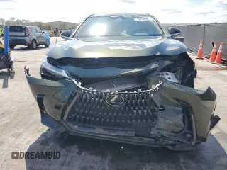 2023 Lexus NX 350 Premium z VIN 2T2GGCEZ9PC021881, wystawiony jako Copart lot #53706935 z przebiegiem 31 832 mil mil oraz Nie do naprawy • Non repairable. Historia ofert i sprzedaży dostępna na DreamBid. Obrazek 5.