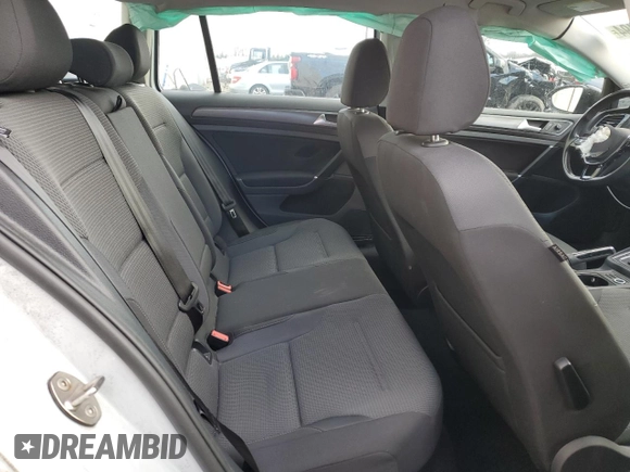 2018 Volkswagen Golf S z VIN 3VW117AUXJM760394, wystawiony jako Copart lot #82150494 z przebiegiem 113 381 mil mil oraz Szkoda całkowita • Salvage title. Historia ofert i sprzedaży dostępna na DreamBid. Obrazek 10.