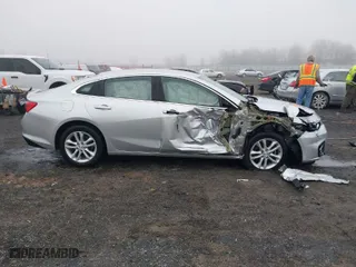 2018 Chevrolet Malibu LT with VIN 1G1ZD5STXJF258579, listed as a IAAI auction lot 41517217 with 78,975 mi miles. Bid and sale history available at carsss.com. Image 13.