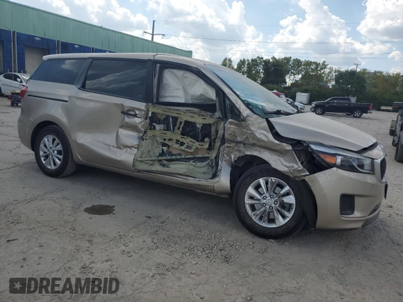 2017 Kia Sedona LX with VIN KNDMB5C17H6230575, listed as a Copart auction lot 68925784 with 113,572 mi miles and Salvage Title. Bid and sale history available at DreamBid. Image 4.