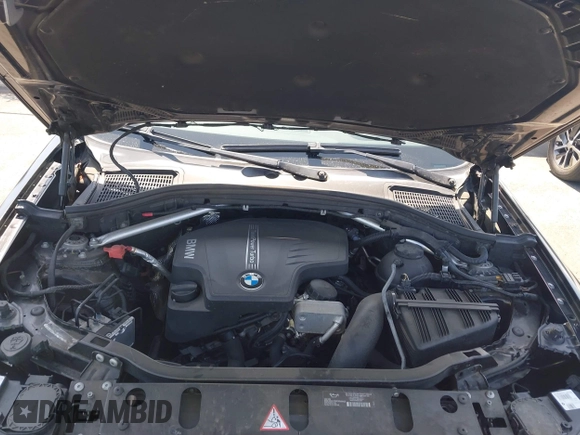 2014 BMW X3 xDrive28i z VIN 5UXWX9C56E0D23981, wystawiony jako IAAI lot #42444604 z przebiegiem 114 040 mil mil oraz . Historia ofert i sprzedaży dostępna na DreamBid. Obrazek 10.