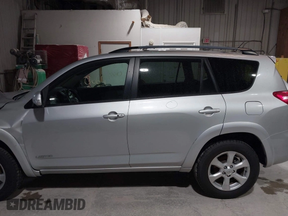 2010 Toyota RAV4 Ltd with VIN 2T3DK4DV2AW018148, listed as a IAAI auction lot 42010664 with 157,117 mi miles. Bid and sale history available at carsss.com. Image 15.