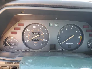 1979 Datsun 280ZX z VIN HS130133365, wystawiony jako Copart lot #77113584 z przebiegiem 99 721 mil mil oraz Szkody całkowita. Historia ofert i sprzedaży dostępna na DreamBid. Obrazek 9.