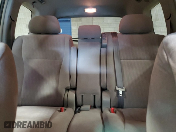 2010 Toyota Highlander Sport z VIN 5TDEK3EH9AS004076, wystawiony jako Copart lot #56368405 z przebiegiem 141 413 mil mil oraz Szkoda całkowita • Salvage title. Historia ofert i sprzedaży dostępna na DreamBid. Obrazek 10.