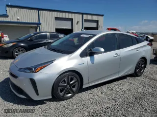 2021 Toyota Prius L Eco with VIN JTDKAMFU6M3138511, listed as a Copart auction lot 50776955 with 29,621 mi miles and Salvage Title. Bid and sale history available at carsss.com. Image 1.