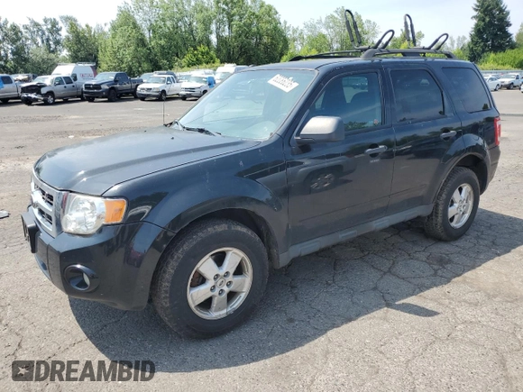 2011 Ford Escape XLT с VIN 1FMCU9DGXBKA15816, выставлен на аукционе Copart как лот 62086235 с пробегом 176 624 миль миль и Чистый • Clean title. История ставок и продаж доступна на DreamBid. Изображение 1.