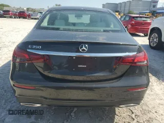 2022 Mercedes-Benz E 350 with VIN W1KZF8DB3NB076782, listed as a Copart auction lot 57126515 with 16,199 mi miles and Clean Title. Bid and sale history available at DreamBid. Image 6.
