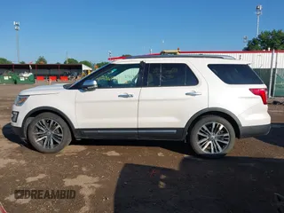 2016 Ford Explorer Platinum z VIN 1FM5K8HT4GGB58612, wystawiony jako IAAI lot #42617270 z przebiegiem 122 875 mil mil oraz . Historia ofert i sprzedaży dostępna na DreamBid. Obrazek 14.