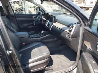 2021 Kia Sorento EX with VIN 5XYRHDLF7MG058307, listed as a IAAI auction lot 42124729 with 81,861 mi miles and . Bid and sale history available at DreamBid. Image 5.