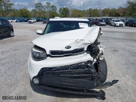 2016 Kia Soul + with VIN KNDJP3A58G7317733, listed as a IAAI auction lot 41797582 with 66,241 mi miles. Bid and sale history available at carsss.com. Image 12.