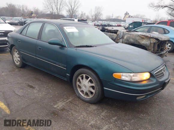 1999 Buick Regal LS with VIN 2G4WB52K1X1464263, listed as a IAAI auction lot 41494513 with 281,976 mi miles. Bid and sale history available at carsss.com. Image 1.