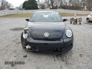 2012 Volkswagen Beetle 2.5L PZEV with VIN 3VWJP7AT0CM623540, listed as a Copart auction lot 42539845 with 126,070 mi miles and Salvage Title. Bid and sale history available at carsss.com. Image 5.