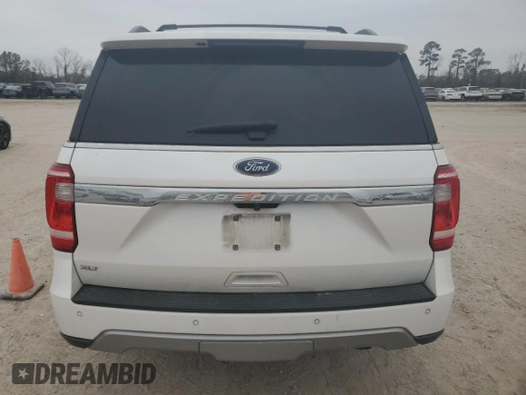 2018 Ford Expedition XLT z VIN 1FMJU1HT0JEA63693, wystawiony jako Copart lot #45327895 z przebiegiem 111 548 mil mil oraz Szkoda całkowita • Salvage title. Historia ofert i sprzedaży dostępna na DreamBid. Obrazek 6.