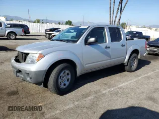 2016 Nissan Frontier SV z VIN 1N6AD0ERXGN765386, wystawiony jako Copart lot #52459605 z przebiegiem 47 075 mil mil oraz Szkody całkowita. Historia ofert i sprzedaży dostępna na DreamBid. Obrazek 1.