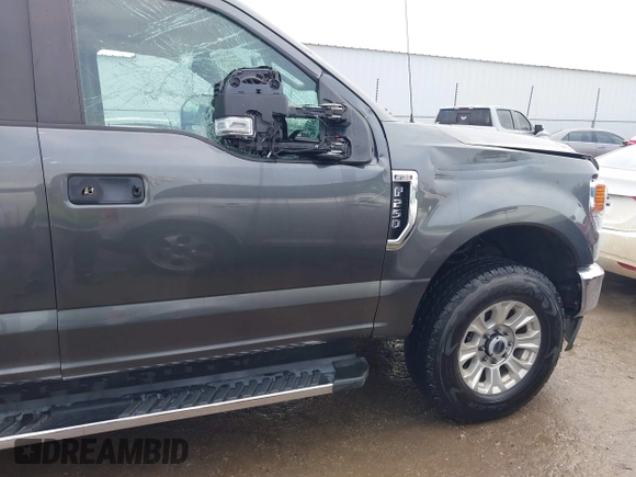 2020 Ford F-250 XL with VIN 1FT7W2BNXLEC88523, listed as a IAAI auction lot 41413956 with 64,787 mi miles and . Bid and sale history available at DreamBid. Image 6.