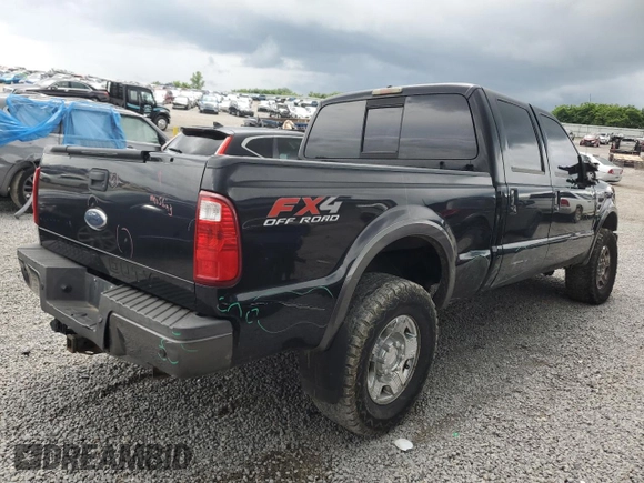2008 Ford F-250 XL with VIN 1FTSW21R48EA88341, listed as a Copart auction lot 60872385 with 191,767 mi miles and Salvage title. Bid and sale history available at DreamBid. Image 3.