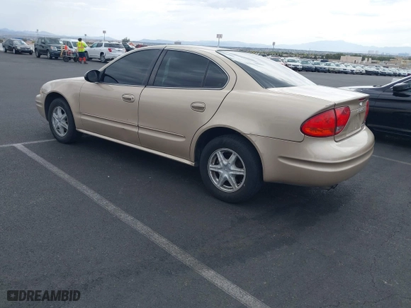 2002 Oldsmobile Alero GL1 with VIN 1G3NL52F62C241638, listed as a IAAI auction lot 42053044 with 167,729 mi miles. Bid and sale history available at carsss.com. Image 3.