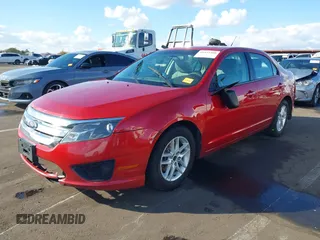2012 Ford Fusion S with VIN 3FAHP0GA4CR335415, listed as a IAAI auction lot 41425408 with 207,386 mi miles. Bid and sale history available at carsss.com. Image 17.