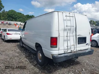 2011 Ford Econoline Cargo Commercial z VIN 1FTNE2EW4BDB15566, wystawiony jako IAAI lot #42344830 z przebiegiem 165 580 mil mil oraz . Historia ofert i sprzedaży dostępna na DreamBid. Obrazek 3.