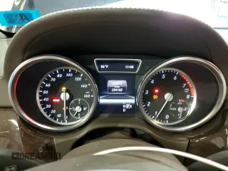 2013 Mercedes-Benz GL 450 z VIN 4JGDF7CE3DA147859, wystawiony jako Copart lot #53194885 z przebiegiem 234 182 mil mil oraz Szkody całkowita. Historia ofert i sprzedaży dostępna na DreamBid. Obrazek 9.