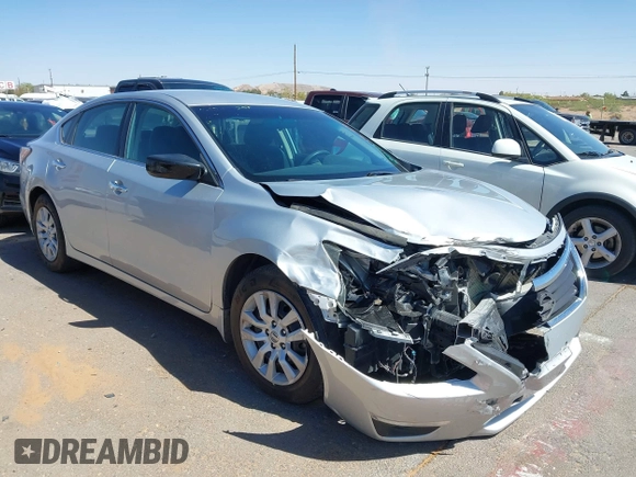 2015 Nissan Altima 2.5 z VIN 1N4AL3AP0FN345314, wystawiony jako IAAI lot #42143123 z przebiegiem 101 898 mil mil oraz . Historia ofert i sprzedaży dostępna na DreamBid. Obrazek 1.