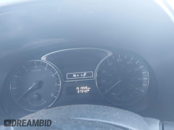 2013 Nissan Pathfinder SV with VIN 5N1AR2MM3DC684884, listed as a IAAI auction lot 41358063 with 151,959 mi miles. Bid and sale history available at carsss.com. Image 7.