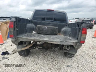 2000 Nissan Frontier XE with VIN 1N6ED27T3YC348002, listed as a Copart auction lot 54538235 with 289,922 mi miles and Salvage title. Bid and sale history available at DreamBid. Image 6.