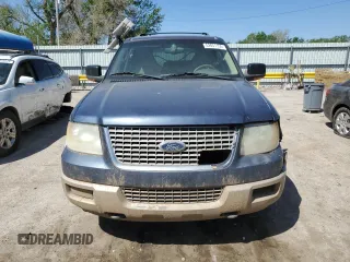 2003 Ford Expedition Eddie Bauer z VIN 1FMPU18L13LC57657, wystawiony jako Copart lot #52851155 z przebiegiem 253 028 mil mil oraz Szkoda całkowita • Salvage title. Historia ofert i sprzedaży dostępna na DreamBid. Obrazek 5.