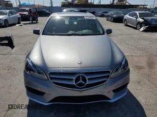 2014 Mercedes-Benz E 400 Sport with VIN WDDHF9FB8EA831607, listed as a Copart auction lot 52544655 with 40,904 mi miles and Clean Title. Bid and sale history available at DreamBid. Image 5.