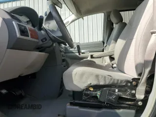 2008 Chrysler Town & Country Touring с VIN 2A8HR54P18R830574, выставлен на аукционе Copart как лот 63751235 с пробегом 158 593 миль миль и Списание • Salvage title. История ставок и продаж доступна на DreamBid. Изображение 7.