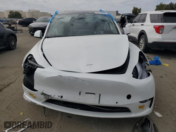 2022 Tesla Model Y Performance with VIN 7SAYGDEF1NF410241, listed as a Copart auction lot 45017155 with 42,652 mi miles and Salvage Title. Bid and sale history available at DreamBid. Image 5.