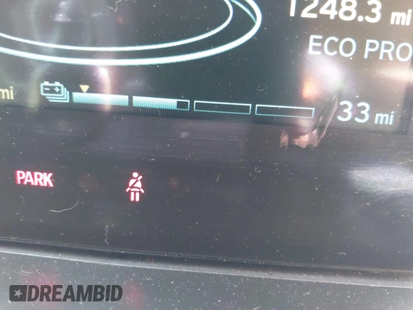 2017 BMW i3 z VIN WBY1Z8C55HV550906, wystawiony jako IAAI lot #41705056 z przebiegiem 79 566 mil mil oraz . Historia ofert i sprzedaży dostępna na DreamBid. Obrazek 17.