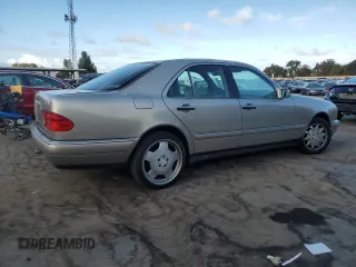 1998 Mercedes-Benz E-Class with VIN WDBJF65F4WA499776, listed as a Copart auction lot 78259644 with 237,912 mi miles and Salvage Title. Bid and sale history available at carsss.com. Image 3.
