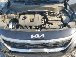 2023 Kia Seltos EX z VIN KNDERCAA8P7376662, wystawiony jako Copart lot #53665115 z przebiegiem 49 481 mil mil oraz Szkoda całkowita • Salvage title. Historia ofert i sprzedaży dostępna na DreamBid. Obrazek 11.