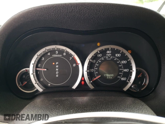 2009 Acura TSX z VIN JH4CU26679C017736, wystawiony jako Copart lot #56119635 z przebiegiem 178 600 mil mil oraz Szkoda całkowita • Salvage title. Historia ofert i sprzedaży dostępna na DreamBid. Obrazek 9.