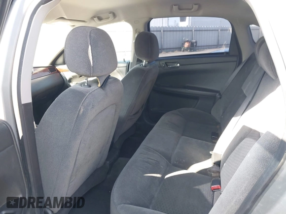 2008 Chevrolet Impala LT with VIN 2G1WT55N181309827, listed as a IAAI auction lot 42201993 with 209,759 mi miles and . Bid and sale history available at DreamBid. Image 8.