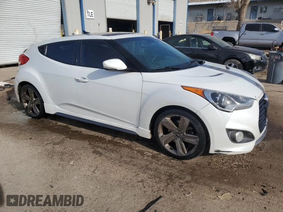 2015 Hyundai Veloster Turbo with VIN KMHTC6AE5FU243883, listed as a Copart auction lot 87482514 with 159,499 mi miles and Clean title. Bid and sale history available at DreamBid. Image 4.
